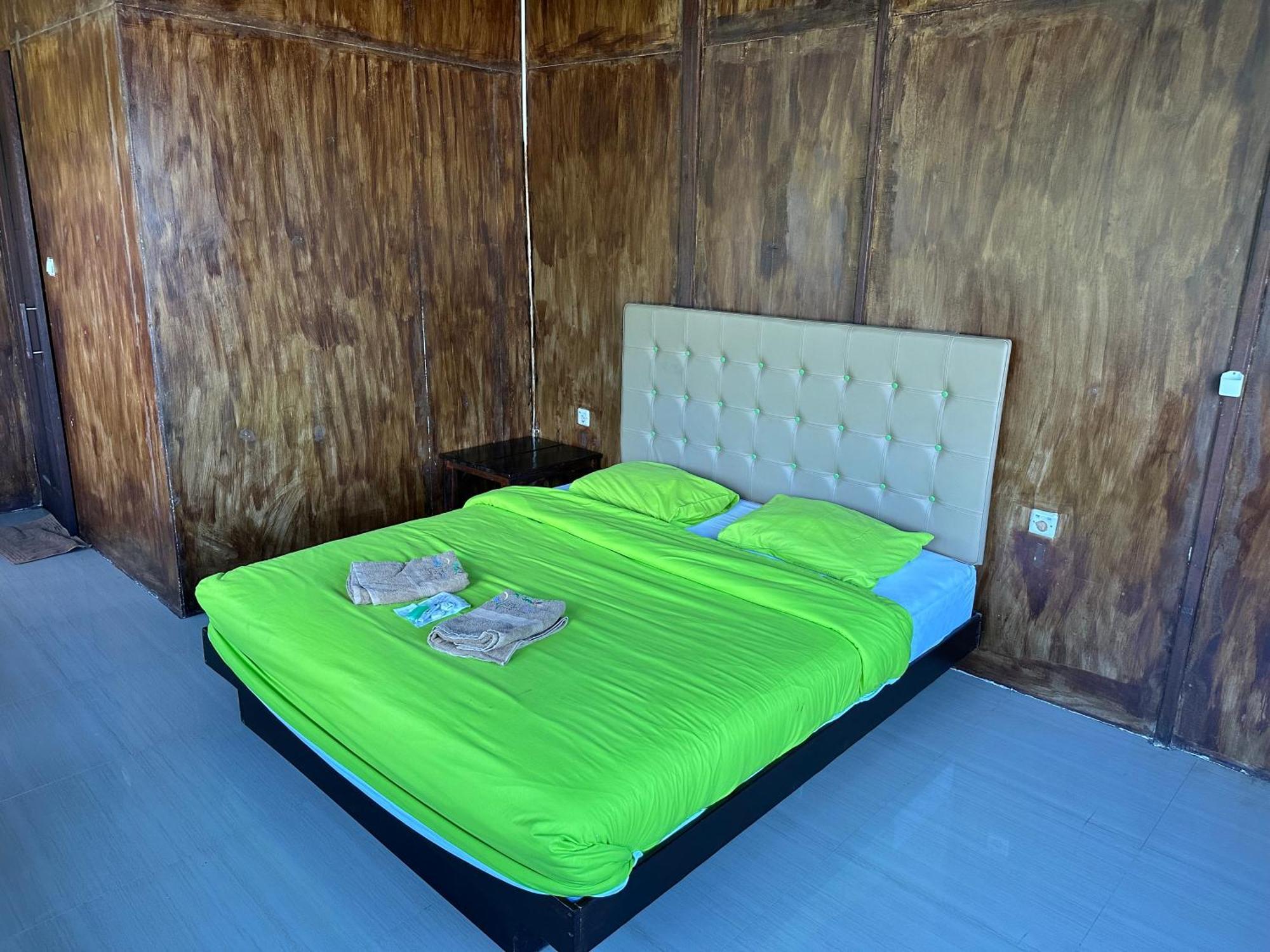 Mooi Park Hotel Sorong Luaran gambar